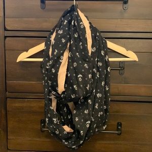 Infinity scarf with light pink flowers, NWT